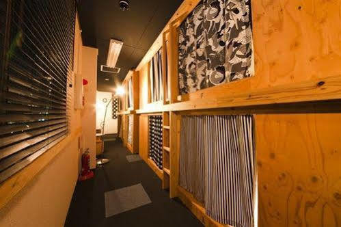Hakata Gofukumachi Hostel Takataniya Fukuoka  Buitenkant foto